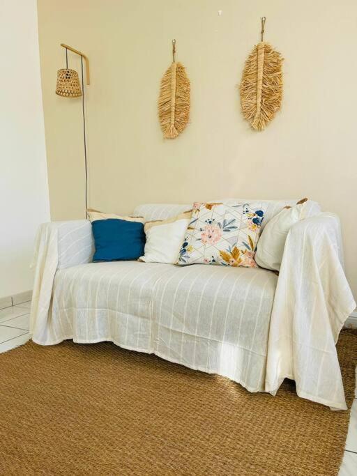 Appartement Idealement Situe Sur Boucan Canot 圣吉尔莱班 外观 照片